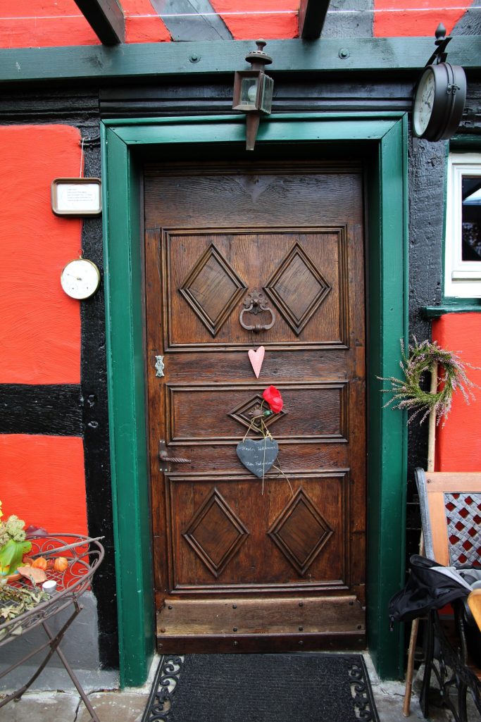 Historische Eingangstüre